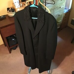 Vintage Men’s Black Wool Coat